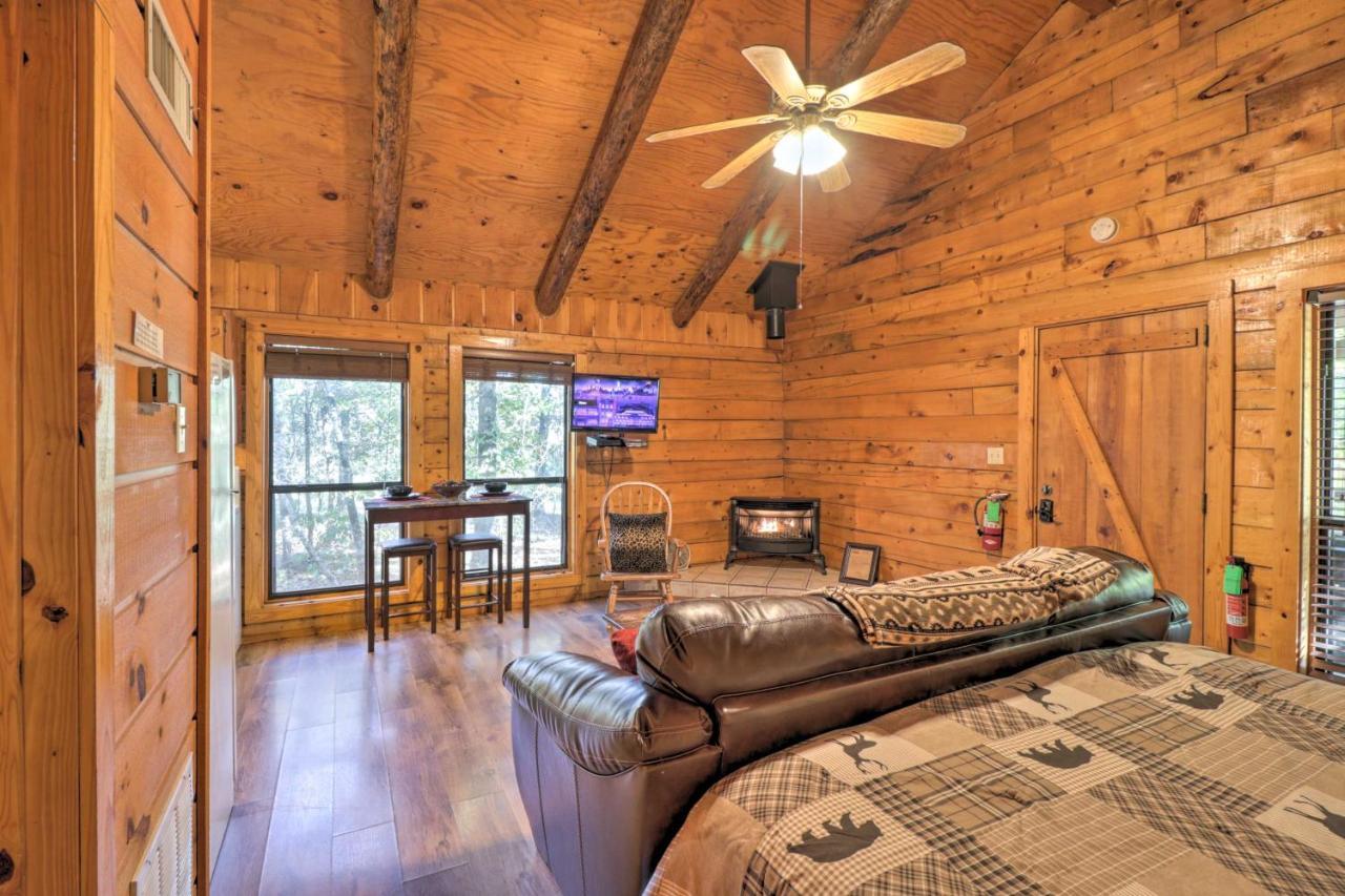 Broken Bow Cabin With Hot Tub And Bbq - 4 Mi To Lake! Stephens Gap Eksteriør bilde