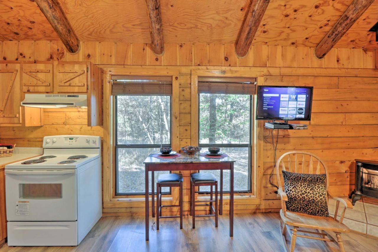 Broken Bow Cabin With Hot Tub And Bbq - 4 Mi To Lake! Stephens Gap Eksteriør bilde